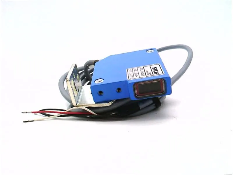 SICK WL10-263 — Photoelectric Sensors