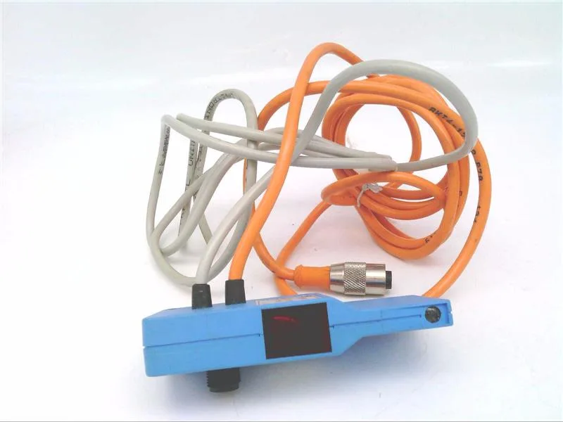SICK WTR2-P621 — Photoelectric Sensors (image 2)