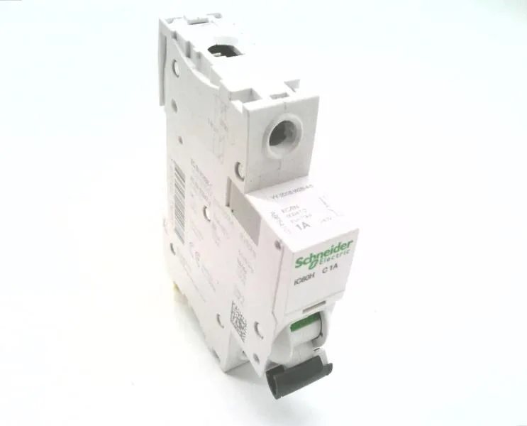 Schneider Electric A9F54101 (image 2)