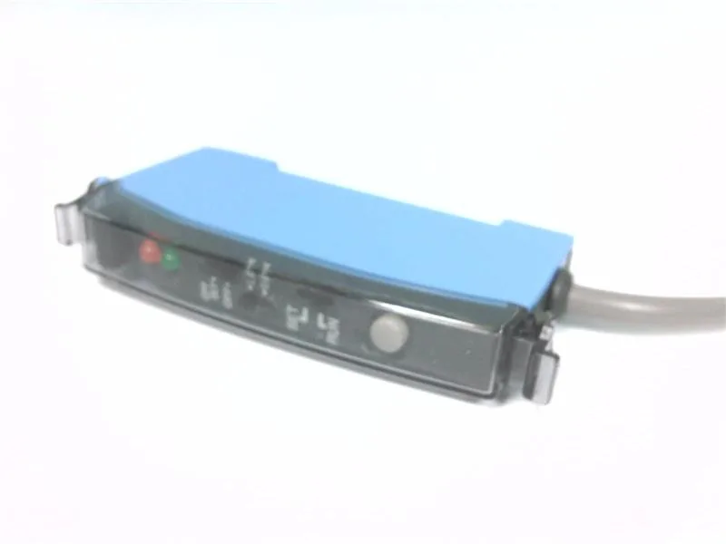 SICK WLL170T-P192 — Photoelectric Sensors (image 3)
