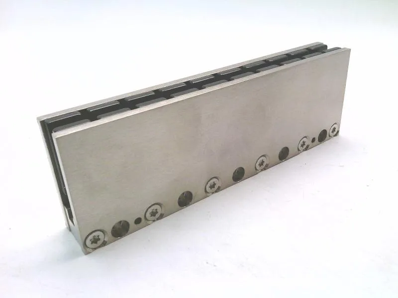 Omron R88L-EC-GM-03150-A — Servo Motors (image 2)