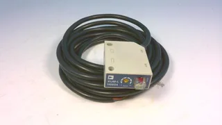 Schneider Electric XUM-LH0854 — Photoelectric Sensors (image 2)