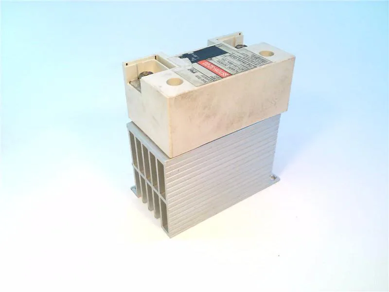 Fuji Electric SS701H-3Z-D3 — Contactors (image 2)