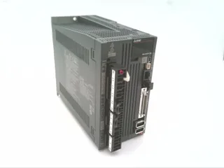 Mitsubishi Electric MR-J4-200A4-RJ — Servo Drives