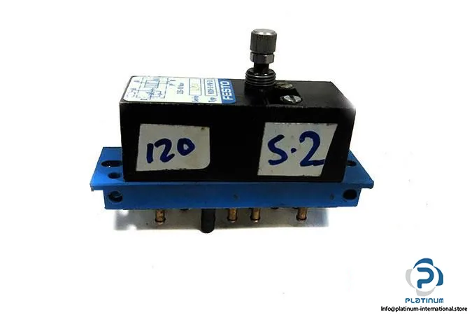 Festo VZO-3-PK-3 — Solenoid & Directional Valves (image 2)