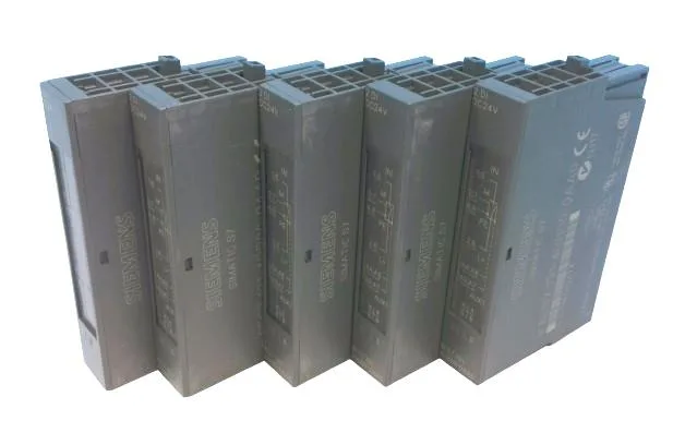 Siemens 6ES7131-4BB00-0AA0 — PLC I/O & Expansion Modules