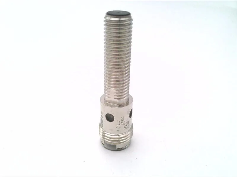 Omron E2AM08KS02M1B1 — Proximity Sensors