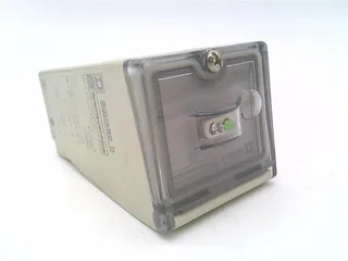 Schneider Electric XUC2AKSAM12-T — Photoelectric Sensors