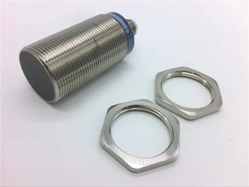 Schneider Electric XS630B1MAU20 — Proximity Sensors (image 2)