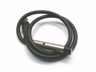 Omron E2E-C06N04-CJ-B2 0.3M — Proximity Sensors (image 3)