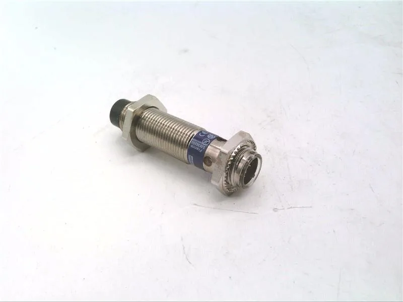 Schneider Electric XS2-N12PA340D — Proximity Sensors (image 2)