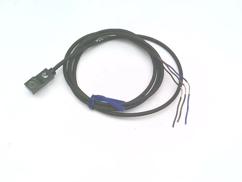 Omron E2S-W23-R 1M — Proximity Sensors