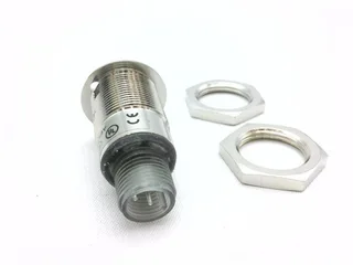 SICK GRL18S-F233Y — Photoelectric Sensors (image 2)