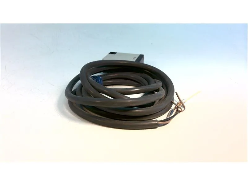 Omron E3JK-R4M2-US — Photoelectric Sensors (image 4)