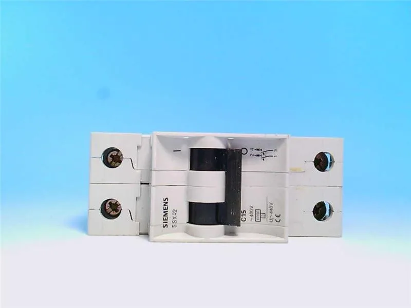 Siemens 5SX2218-7 — 2-Pole MCB (DIN Rail) (image 4)