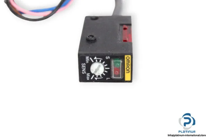 Omron E3S-BR61 — Photoelectric Sensors (image 4)