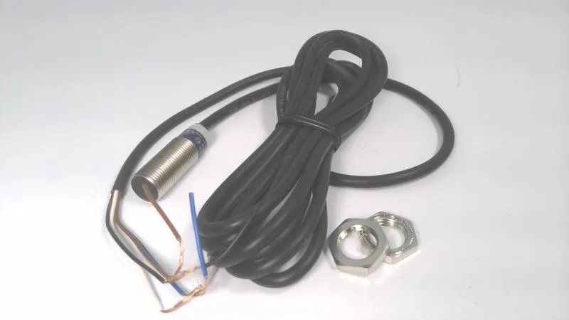 Schneider Electric XS1N12PC410 — Proximity Sensors (image 3)
