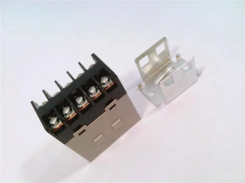 Omron G7J3A-1BBW1 — General Purpose Relays (image 2)