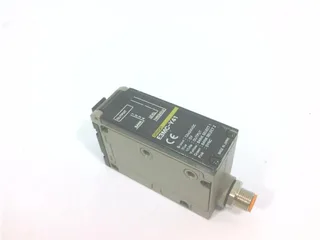 Omron E3M-CY41 — Photoelectric Sensors (image 4)