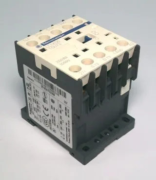 Schneider Electric LC1K0610U72