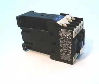 Schneider Electric LP1-D12004BW — Contactors (image 3)