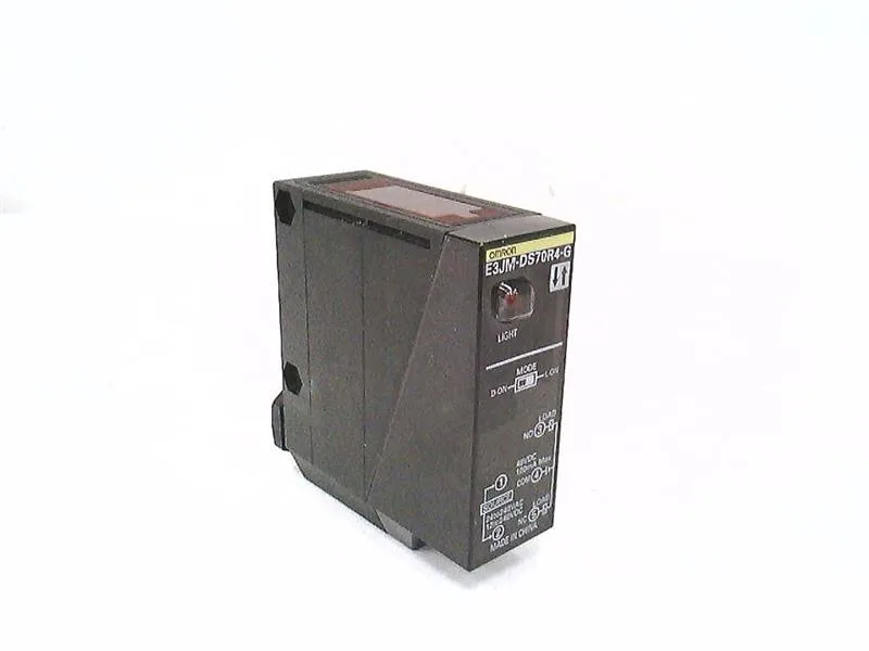 Omron E3JM-DS70R4-G — Photoelectric Sensors