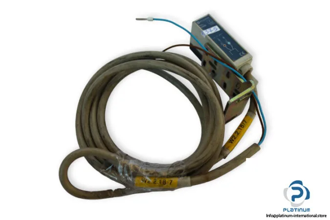 Schneider Electric XULK0830 — Photoelectric Sensors (image 3)