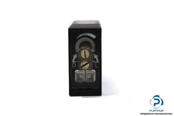 SICK WT160-F420 — Photoelectric Sensors (image 5)