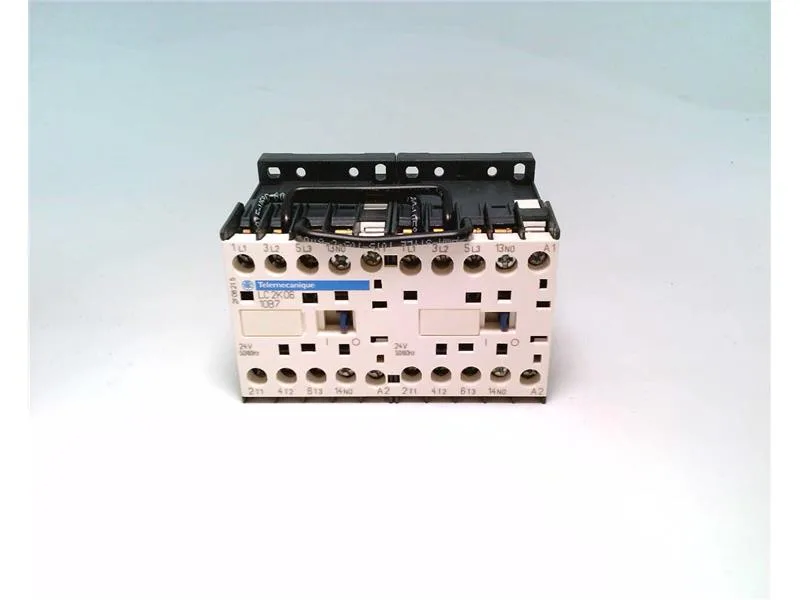 Schneider Electric LC2K0610B7 (image 4)