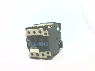 Schneider Electric LC1D3210E6 — Contactors (image 4)