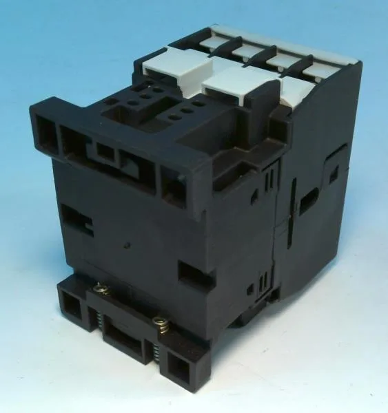 Omron J7KN18D1024 — Contactors (image 3)