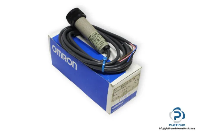 Omron E3F2DS30B4 — Photoelectric Sensors (image 2)