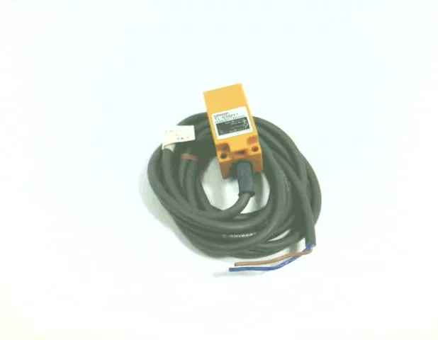 Omron TL-N5MY1 — Inductive Proximity Sensors (image 2)