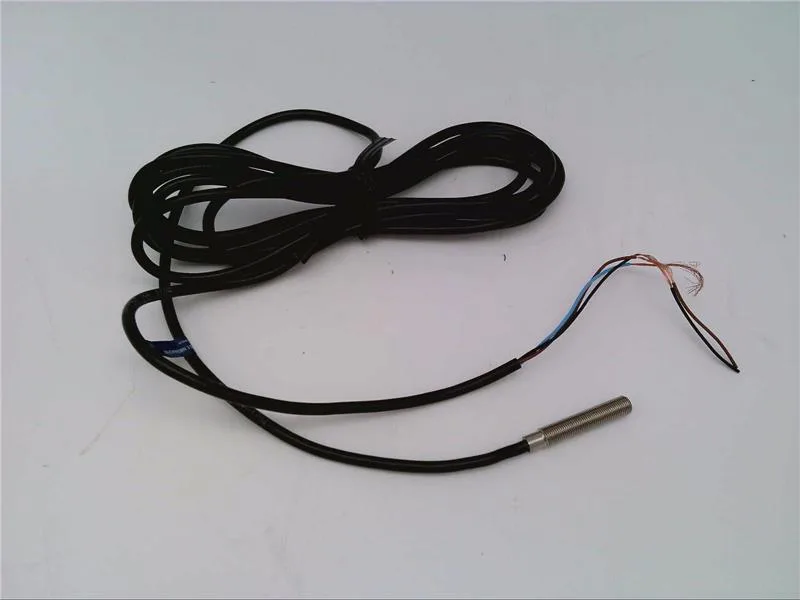 Schneider Electric XS1N05NA310 — Proximity Sensors