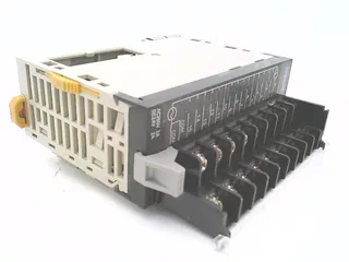 Omron CJ1W-OC211 — PLCs (Programmable Logic Controllers)