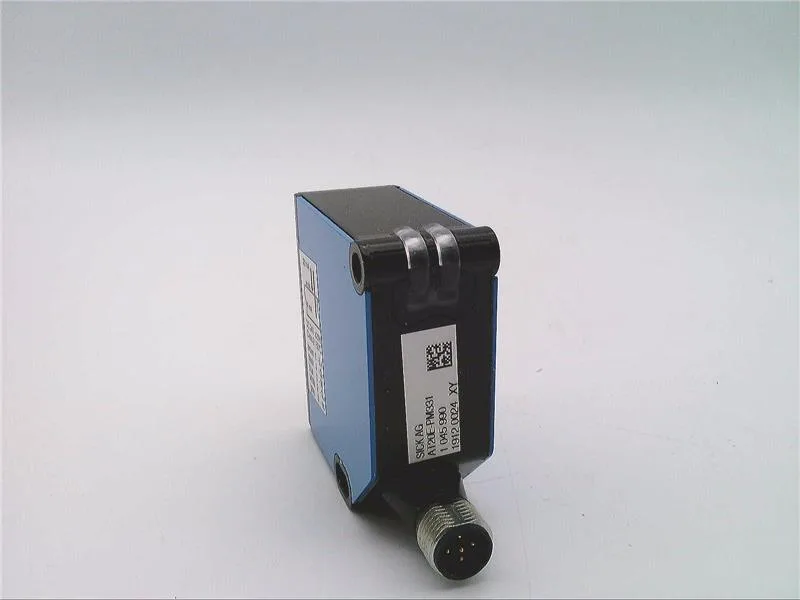 SICK AT20E-PM331 — Photoelectric Sensors