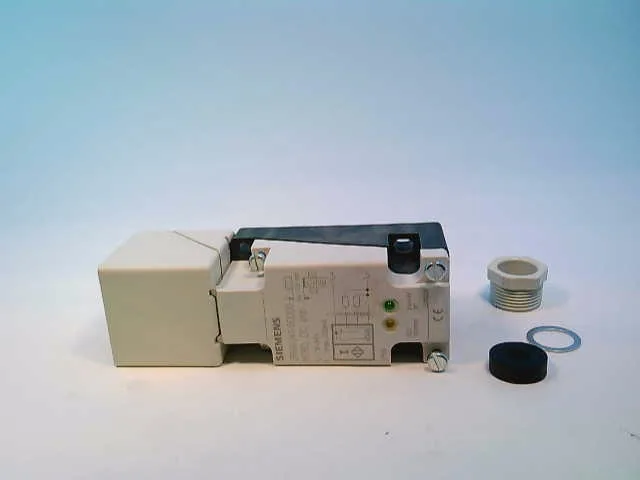 Siemens 3RG40416CD00 — Proximity Sensors (image 4)