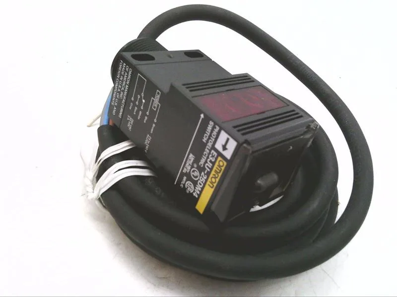 Omron E3JU-25DM4-6 — Photoelectric Sensors (image 2)
