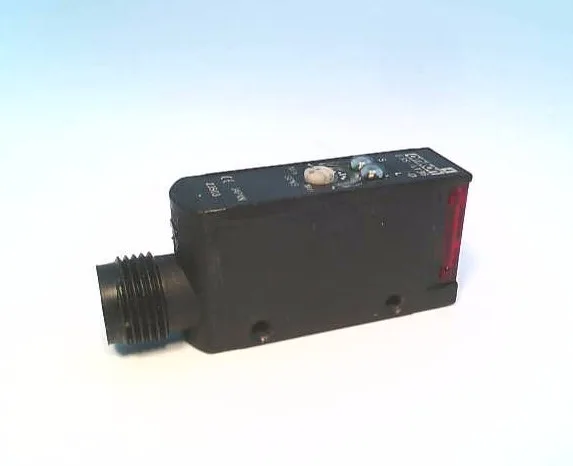 Omron E3S-AT36-L — Photoelectric Sensors (image 4)