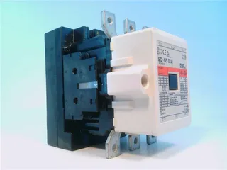 Fuji Electric SC93BAA-222 — Contactors (image 2)