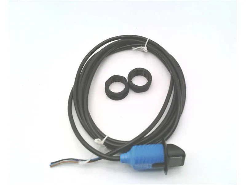 SICK MHL15-P2238 — Photoelectric Sensors (image 3)