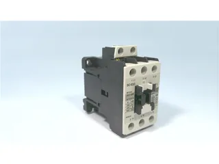 Fuji Electric SC-E03-220VAC — Contactors (image 3)