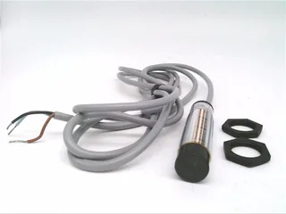 Schneider Electric XSA-H08713 — Proximity Sensors (image 2)