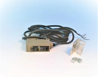 Omron E3S-CD12 2M — Photoelectric Sensors (image 4)