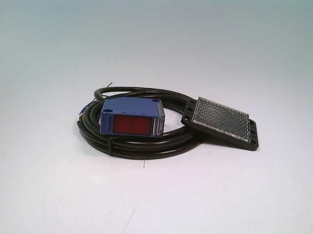 Schneider Electric XUK9ARCTL2 — Photoelectric Sensors (image 2)