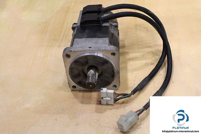 Omron R88M-H30030 — Servo Motors with Brake (image 5)