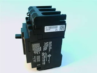 Fuji Electric SA53C/30 — Molded Case Circuit Breakers (MCCB) (image 3)