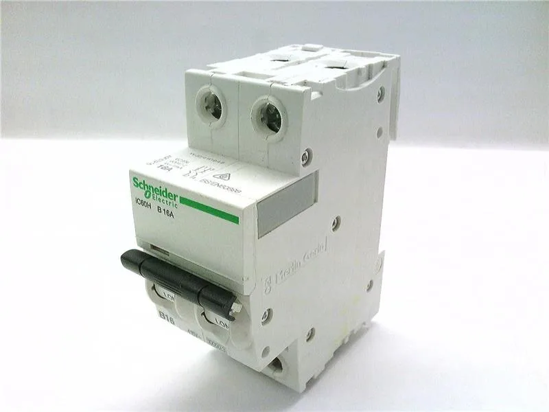 Schneider Electric A9F53216
