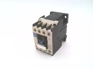 Schneider Electric LP4D1210BD — Contactors (image 2)