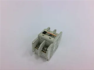 Fuji Electric SZ-A02 — Contactors (image 3)
